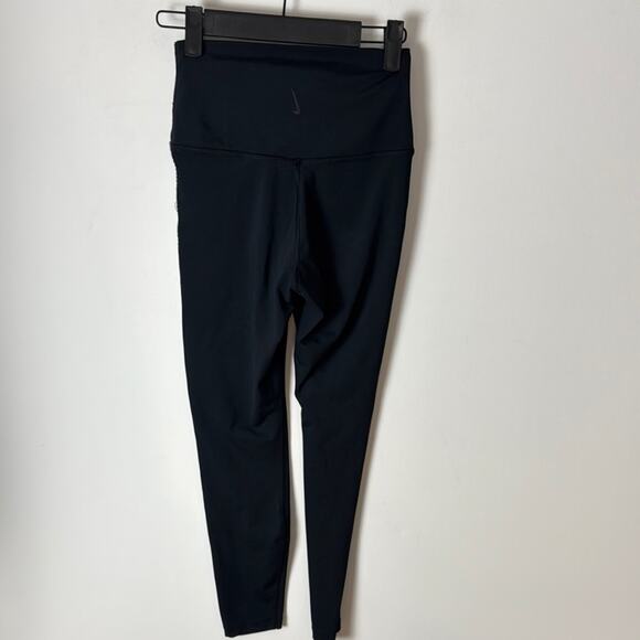 Nike Leggings - Women's Small - Picture 6 of 6